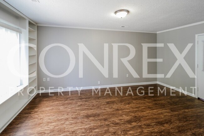 Building Photo - Lovely Home in Summerville!!