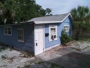 Building Photo - 2609 4th St S