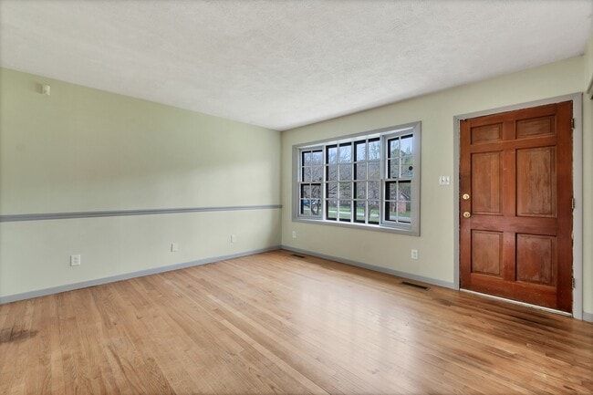 Foto del edificio - 8848 W Simpson Rd