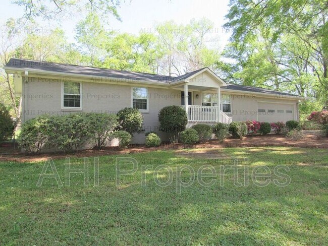 Foto del edificio - 3034 Green Valley Rd