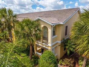 Building Photo - 1564 Napoli Dr W