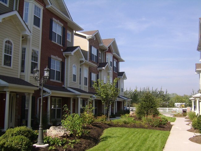 Building Photo - 2654 Mcknight Crossing Ct