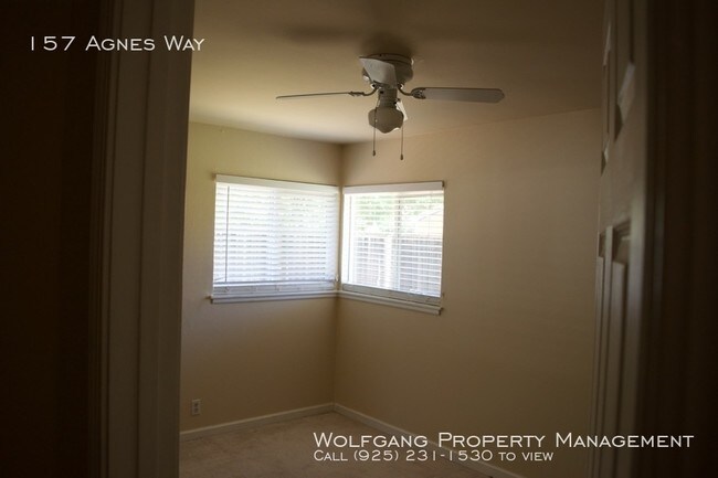 Foto del edificio - 157 Agnes Way