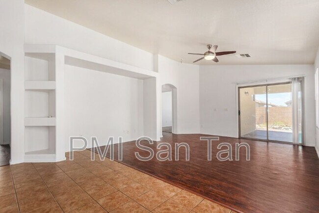 Foto del edificio - 3202 W Mineral Butte Dr