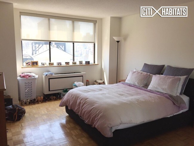 Foto del edificio - 45 West 67th Street