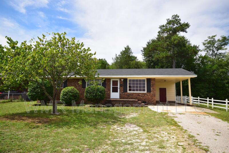 108 S 6th St, Spring Lake, NC 28390 House Rental in Spring Lake, NC