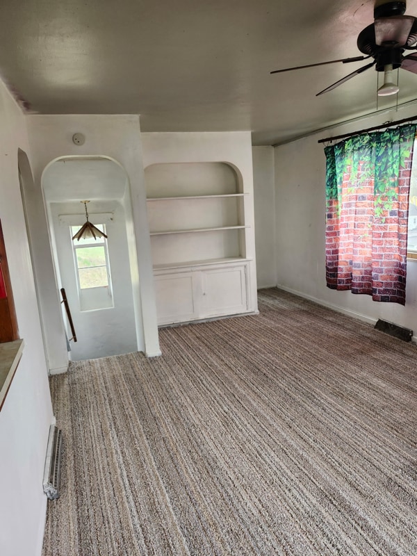 Building Photo - 784 Locust Ave