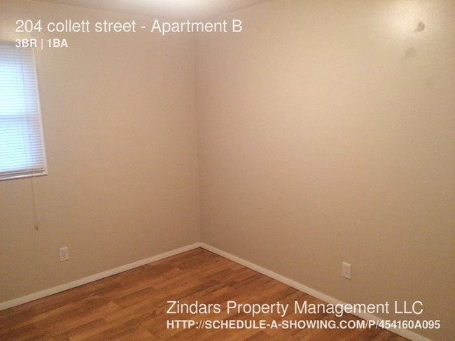 Building Photo - 204 E Collett St