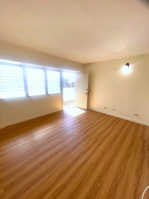 Primary Photo - Recently Renovated 1 Bedroom in Honolulu