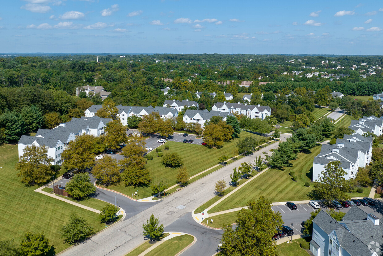 Aerial Photo - 8360 Montgomery Run Rd