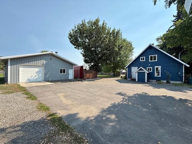 Building Photo - Dalton Home With Shop - Available Now!