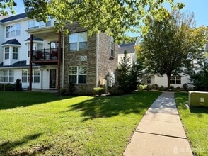Building Photo - 902 Plymouth Rd