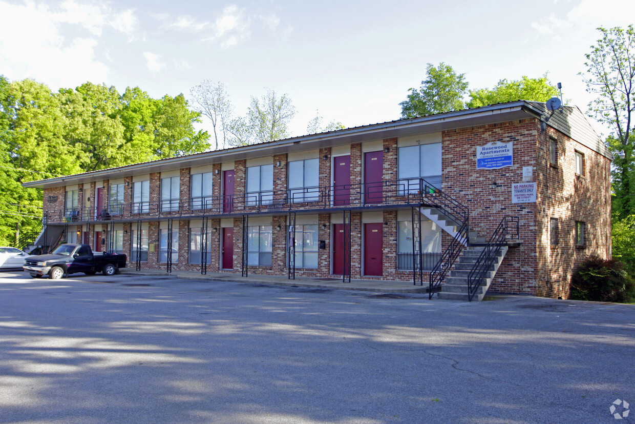 Primary Photo - Vanderbilt Apartments
