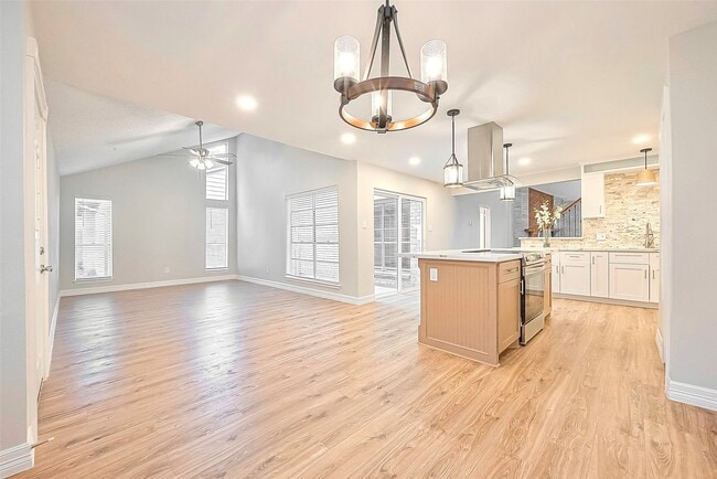 Foto del edificio - 2446 Long Reach Dr