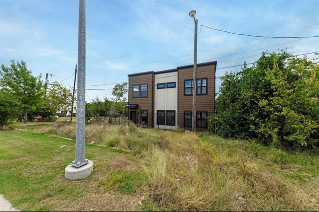 Foto del edificio - 1113 E Oleander St