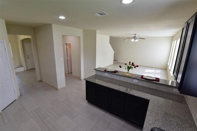 Building Photo - 2319 Bright Sunrise Trl