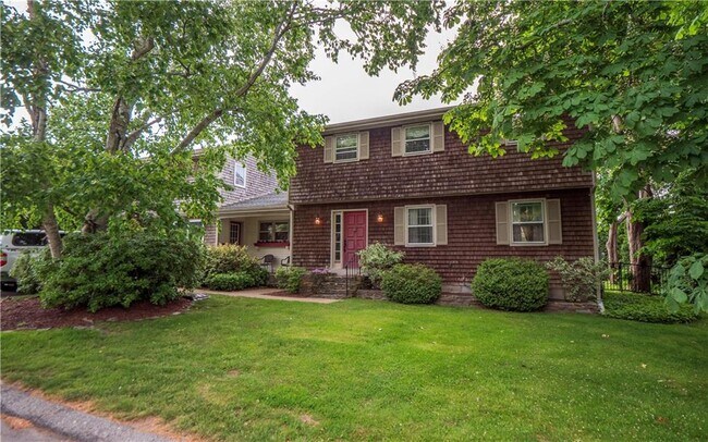 Foto del edificio - 80 Bliss Mine Rd