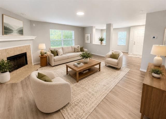 Building Photo - 8440 Shallow Creek Dr