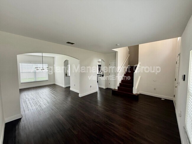 Building Photo - 608 Bluebill Ct