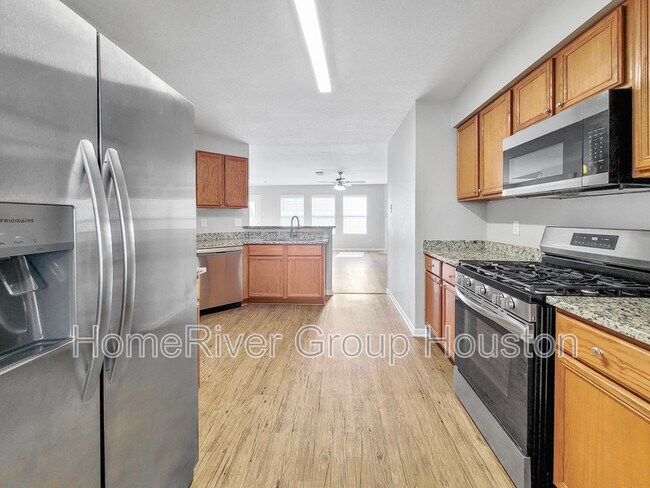 Foto del edificio - 20843 Fox Cliff Ln
