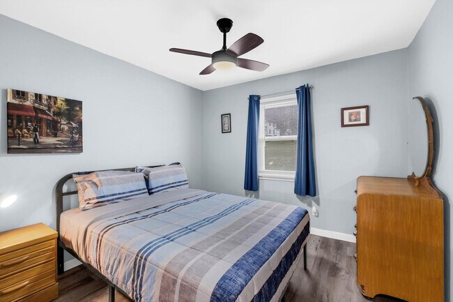 Foto del edificio - 1279 Perry Hwy