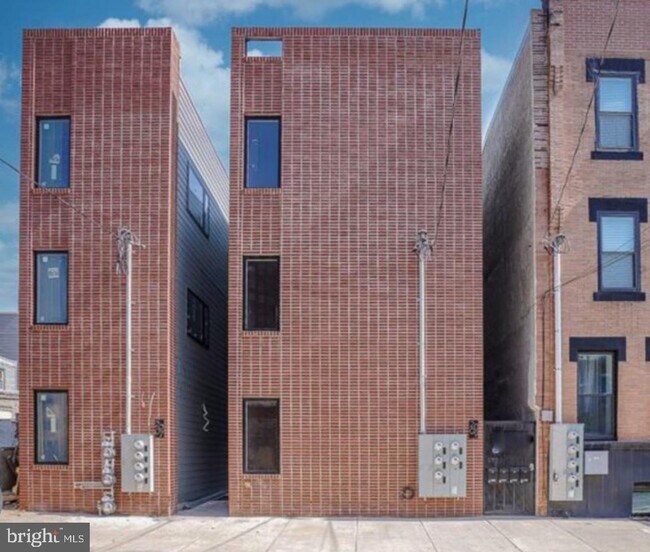 Building Photo - 2009 E Susquehanna Ave