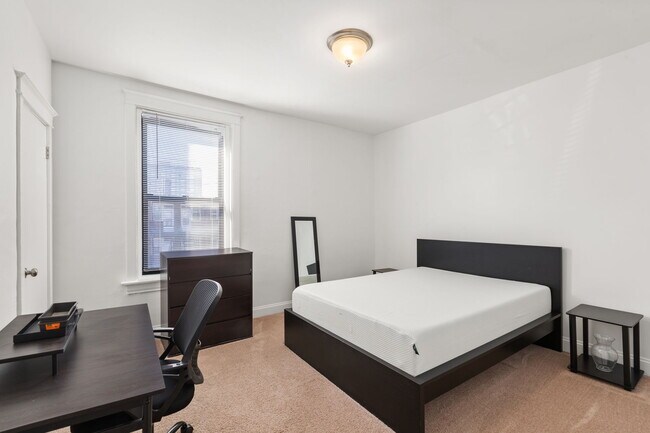 Foto del edificio - 6275 Enright Ave