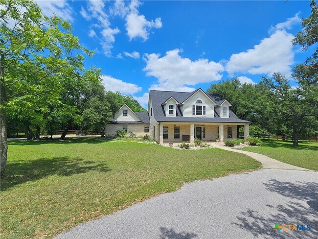 Foto del edificio - 1060 Great Oaks Dr