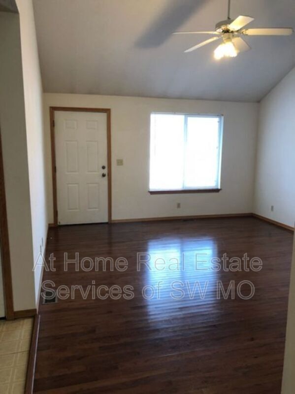 Building Photo - 3384 W Montclair Ct