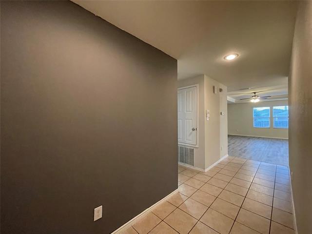 Building Photo - 5817 Mountain Bluff Dr