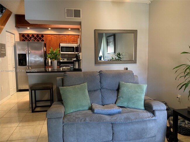 Foto del edificio - 18356 NW 68th Ave