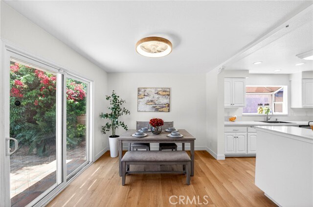 Foto del edificio - 7552 Thousand Oaks Dr