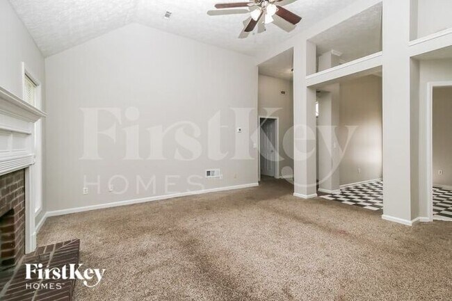 Foto del edificio - 1613 Clairmont Ln SW