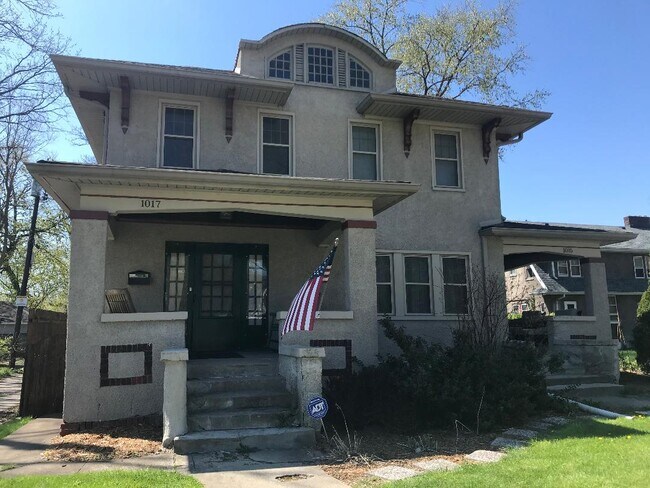 Building Photo - 1015 Fairfield Ave