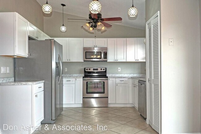 Building Photo - 3 br, 2 bath House - 6617 Coral Cove Dr.
