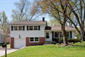 Building Photo - 6415 Londonderry Dr