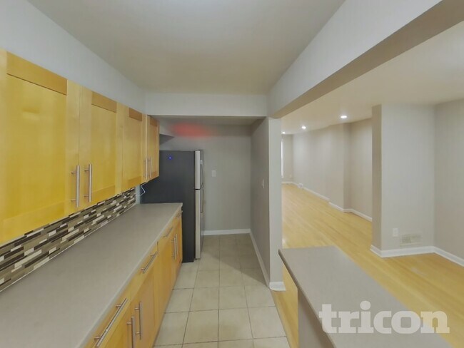 Foto del edificio - 7908 St Monica Dr