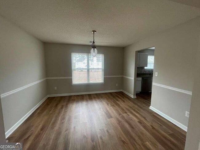 Building Photo - 408 Canoga Ct