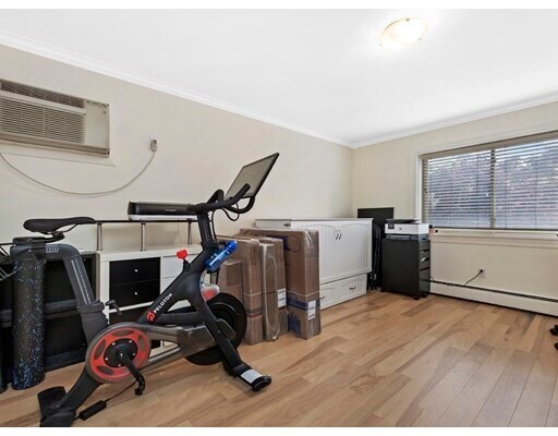 Foto del edificio - 329 Harvard St