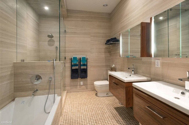 Foto del edificio - 1 br, 1 bath Condo - 39400 Albany Cmn Apt M