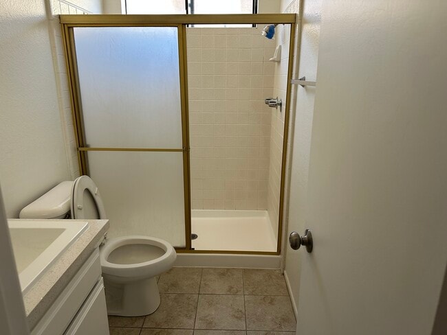 Photo - 2501 Temple Ave Apartment