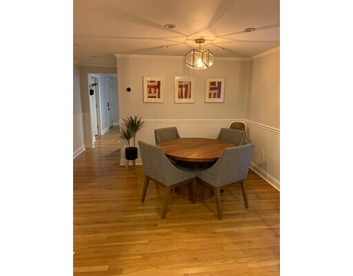 Building Photo - 7 Thorndike Terrace