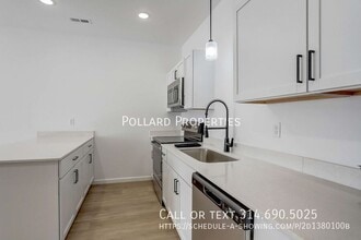 Building Photo - 624 Parkview Dr