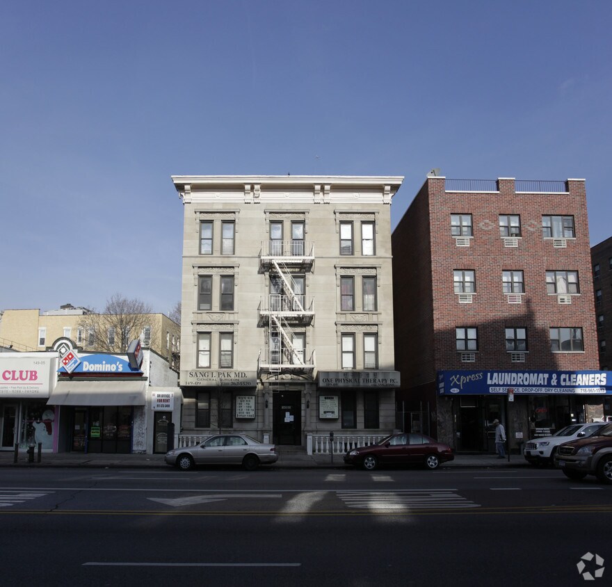 Building Photo - 14909 Northern Blvd