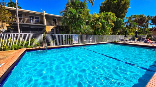 Building Photo - 2001 Atlantic Shores Blvd