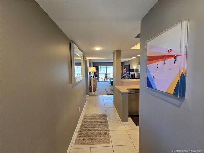 Foto del edificio - 5564 NE Gulfstream Way