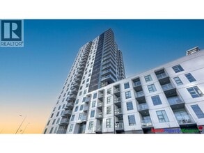 Building Photo - 3430 E Kent Avenue S