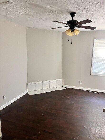 Foto del edificio - 1621 12th St