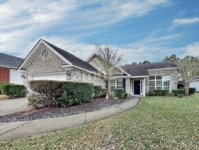 Building Photo - 140 Nandina Wy