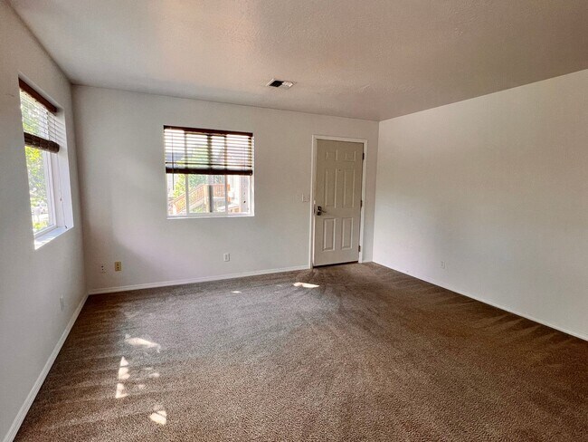 Foto del edificio - 1918 S 5th St W